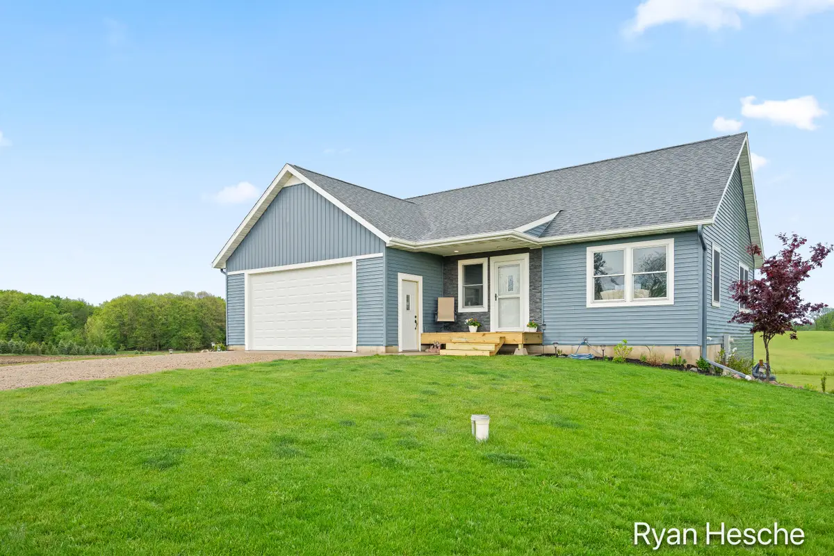 10591 Hastings Road, Clarksville, MI 48815 - #1