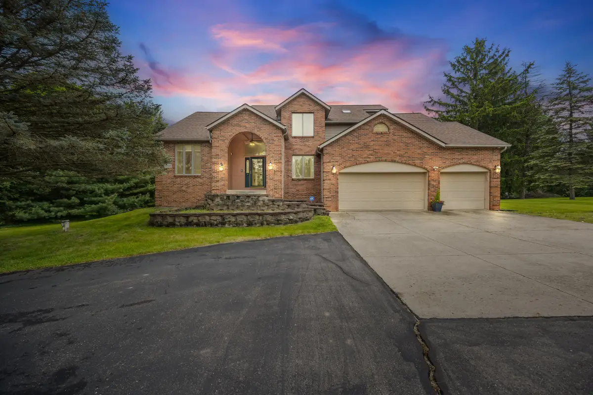 6140 Saline Ann Arbor Road, Saline, MI 48176 - #1