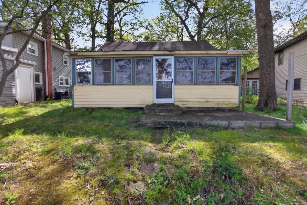 5036 Schrah Drive, Munith, MI 49259 - #1