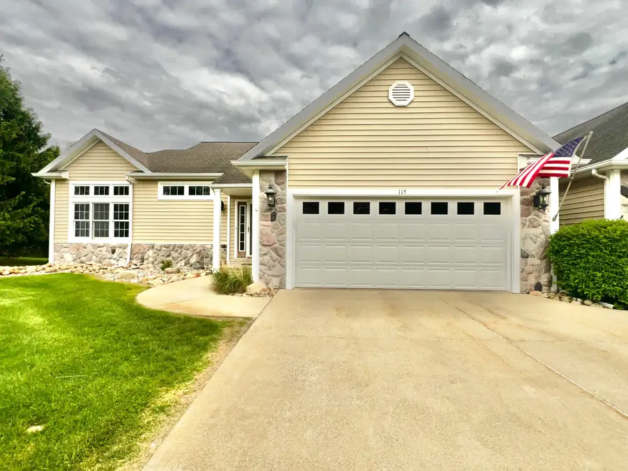 115 Stony Ridge Court, Hillsdale, MI 49242 - #2