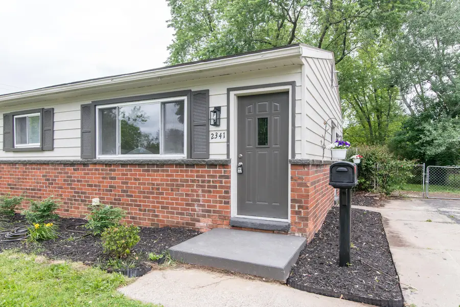 2341 Brooktree Court, Ypsilanti, MI 48198 - #3