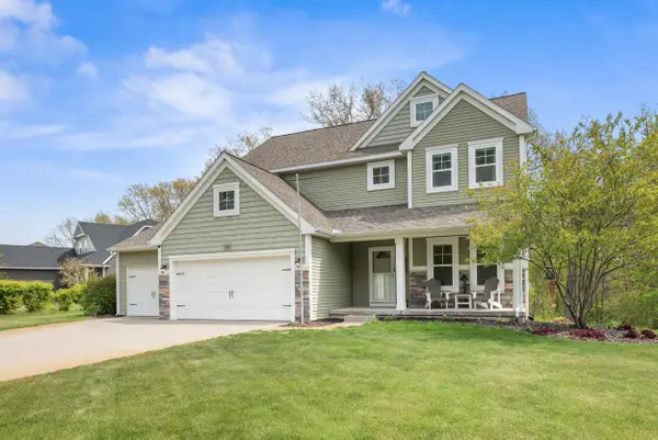 9384 Trafalgar Drive Se, Alto, MI 49302