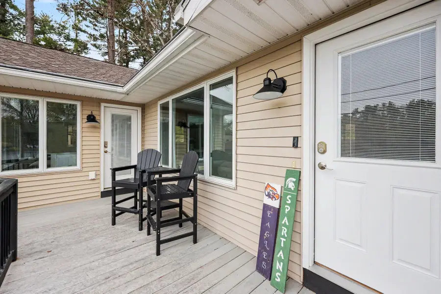 327 W Baldwin Lake Drive, Greenville, MI 48838 - #2