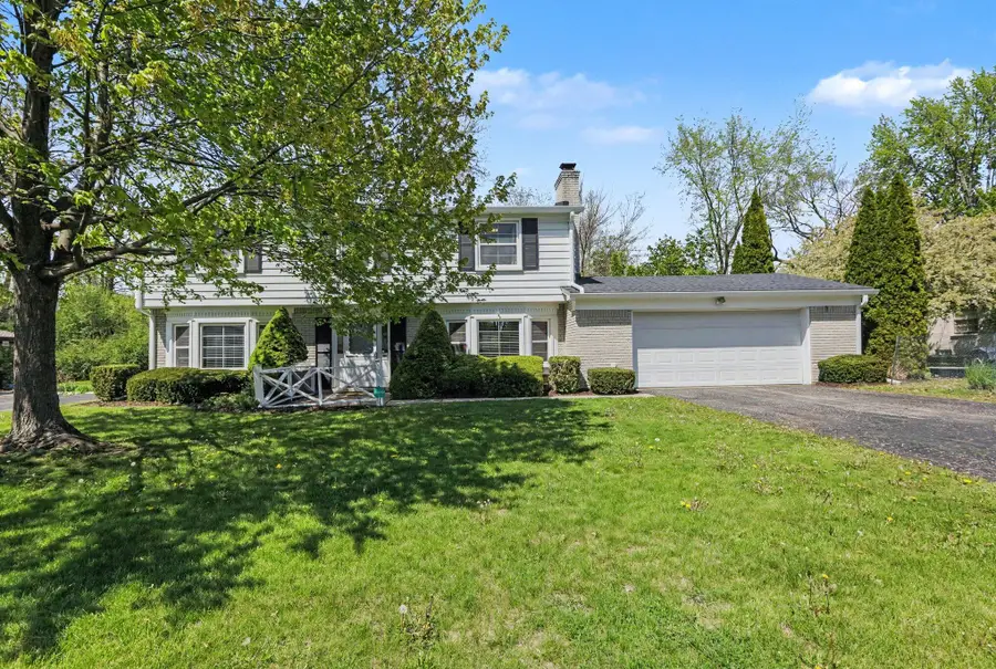 32318 Bonnet Hill Road, Farmington Hills, MI 48334 - #2