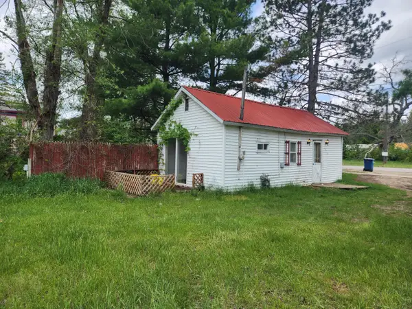 575 Eighth Street, Baldwin, MI 49304
