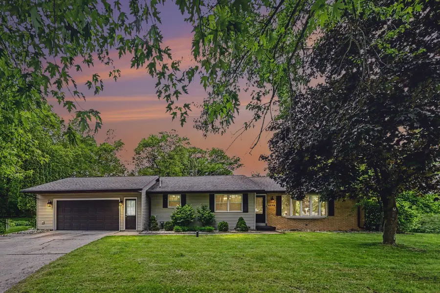 4774 Benelux Court, Jackson, MI 49201 - #3