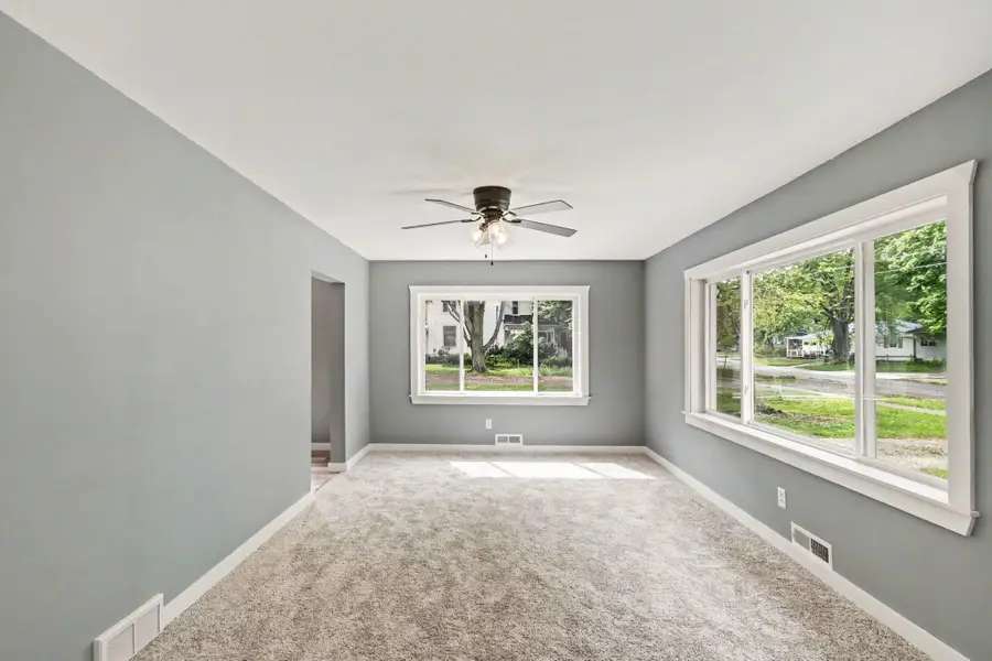 307 Mechanic Street, Stockbridge, MI 49285 - #3