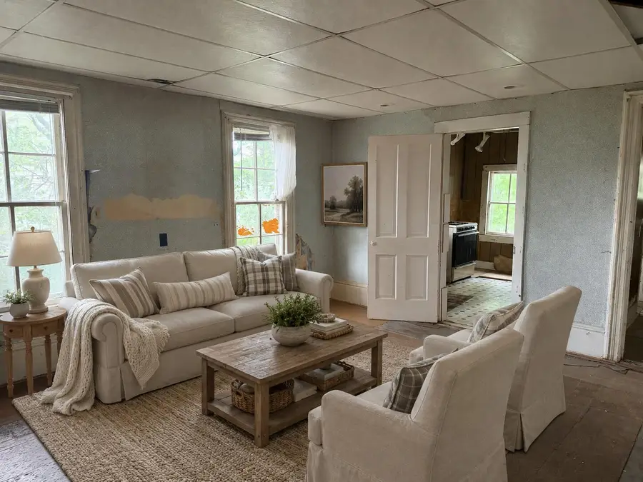 111 E St Marys Street, Decatur, MI 49045 - #2