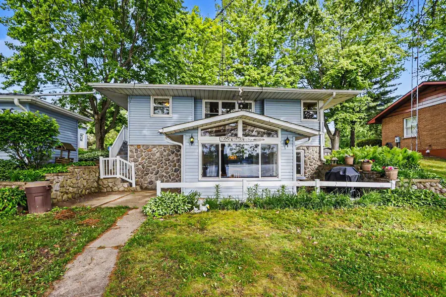 60779 W Oak Drive, Decatur, MI 49045 - #2
