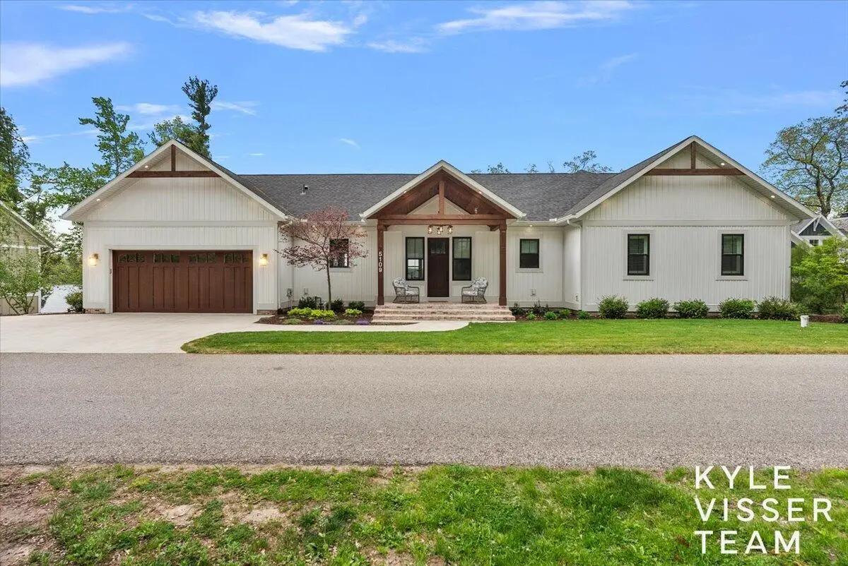 5109 E Manitou Way, Newaygo, MI 49337 - #1