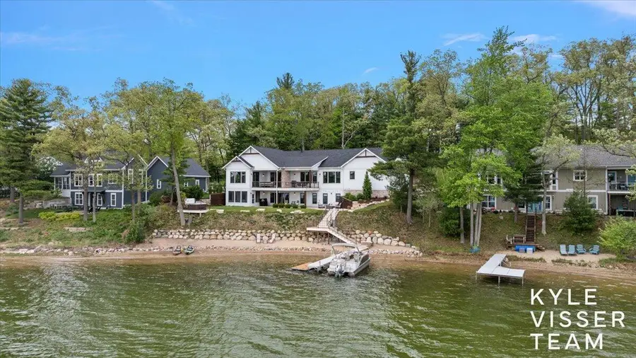 5109 E Manitou Way, Newaygo, MI 49337 - #2