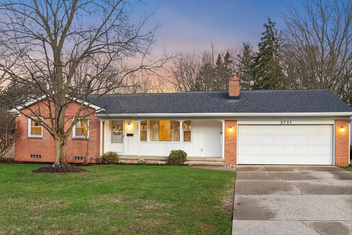 2757 Leelanau Drive Ne, Grand Rapids, MI 49525 - #1