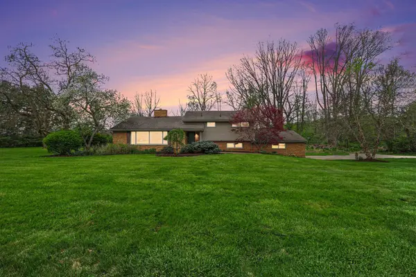 6595 Napier Road, Plymouth, MI 48170