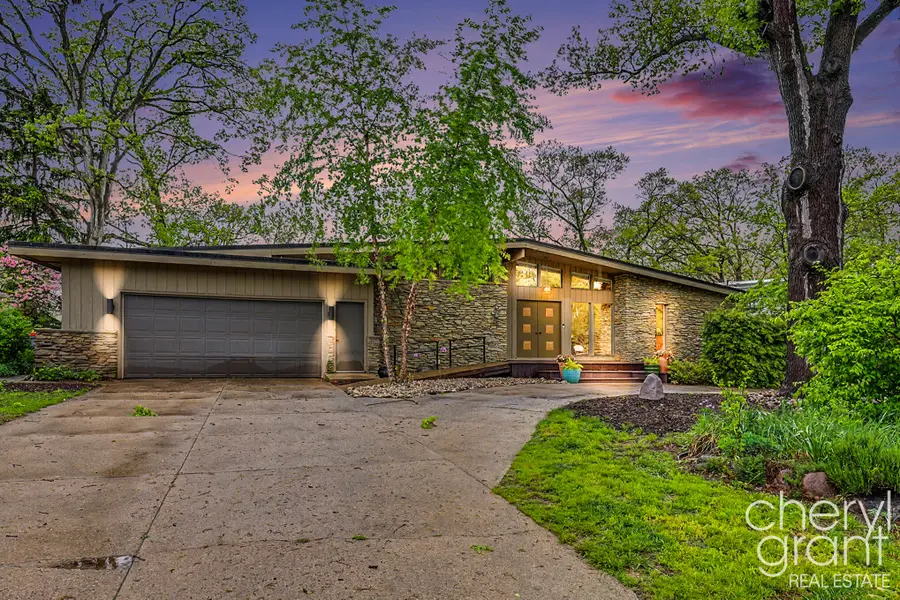 3255 Dorais Drive Ne, Grand Rapids, MI 49525 - #2