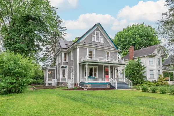 916 Olivia Avenue, Ann Arbor, MI 48104