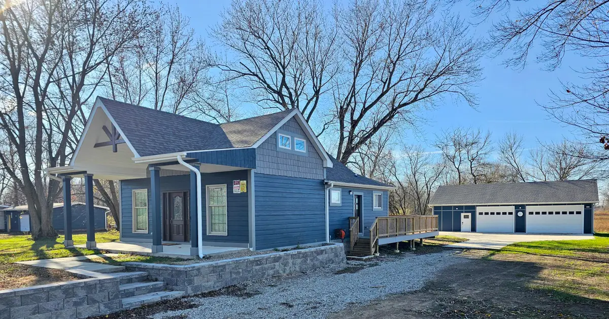 1982 S Benton Center Road, Benton Harbor, MI 49022 - #1