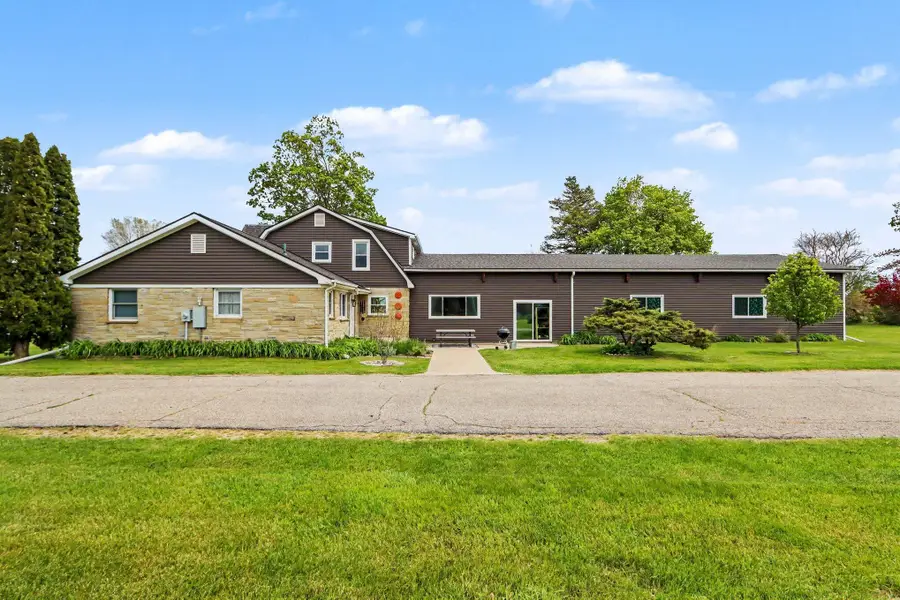 29561 E Red Arrow Highway, Paw Paw, MI 49079 - #2