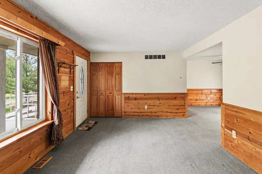 6350 Byron Road, Howell, MI 48855 - #2