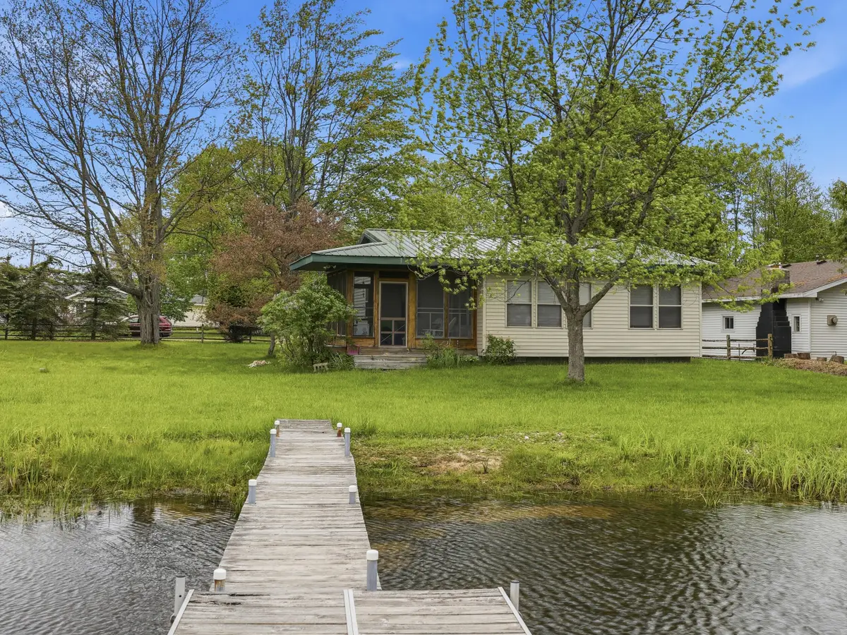 17079 5th Street, Barryton, MI 49305 - #1
