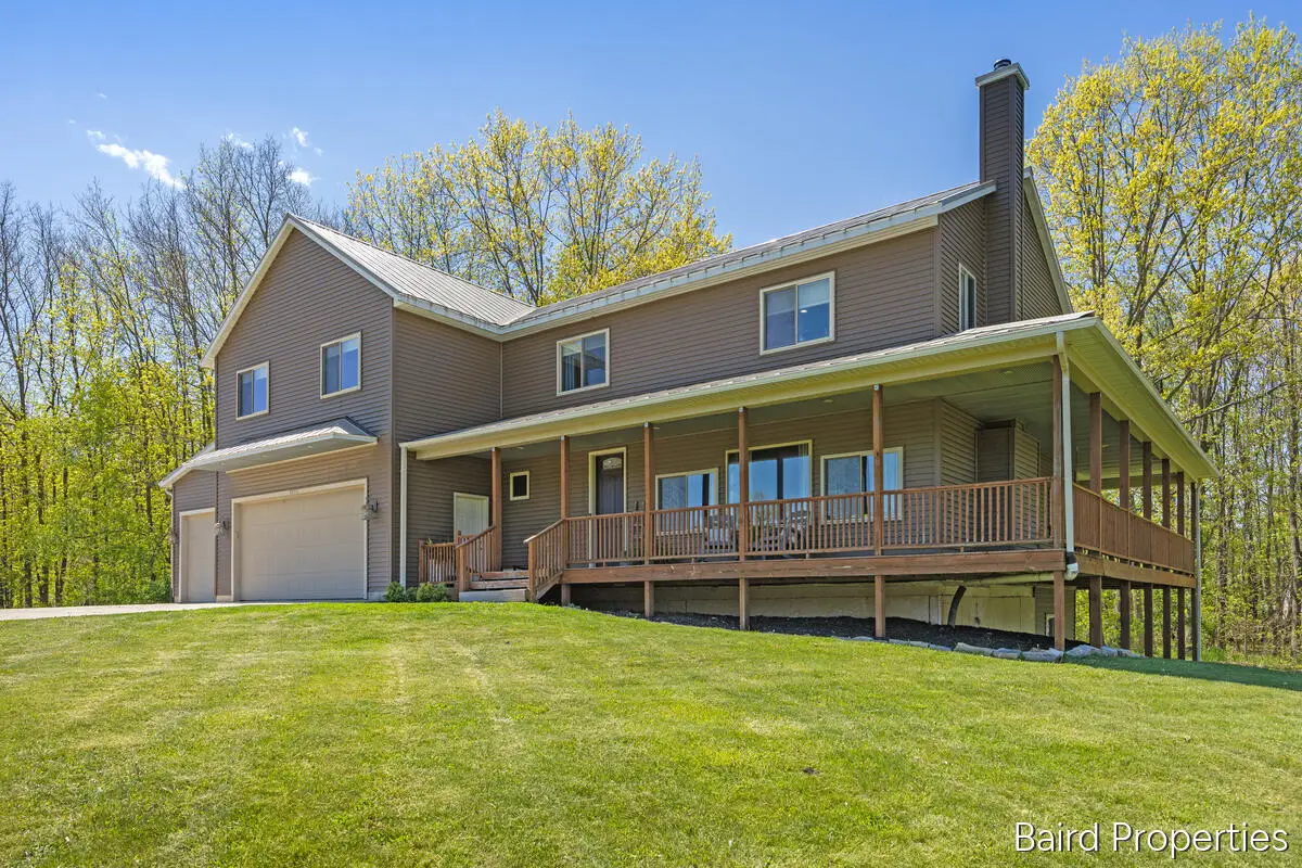 197 Leonard Street Nw, Grand Rapids, MI 49534 - #1