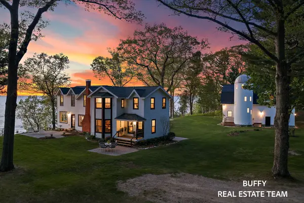 8282 W Harrison Road, Mears, MI 49436