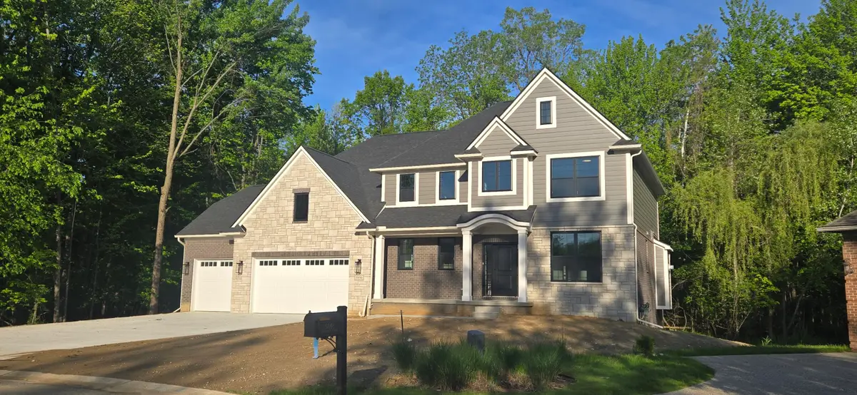 5850 Windrift Court, West Bloomfield, MI 48324 - #1
