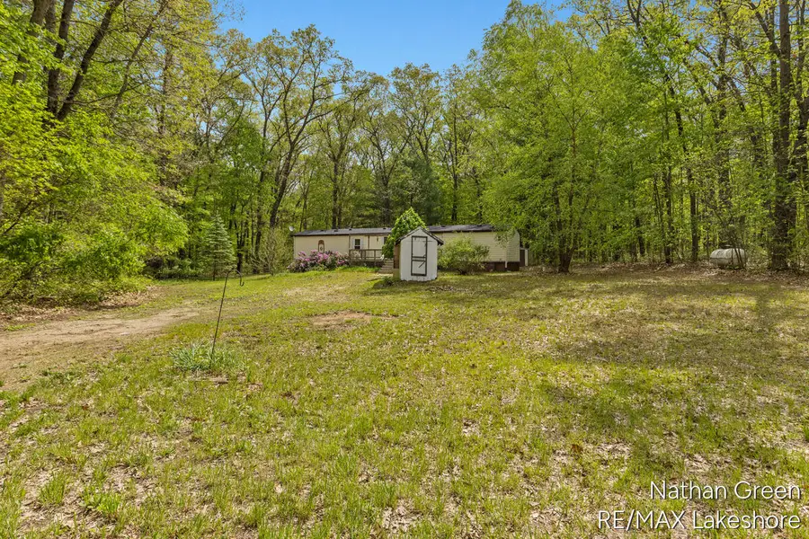 957 Maple Street, Pullman, MI 49450 - #2