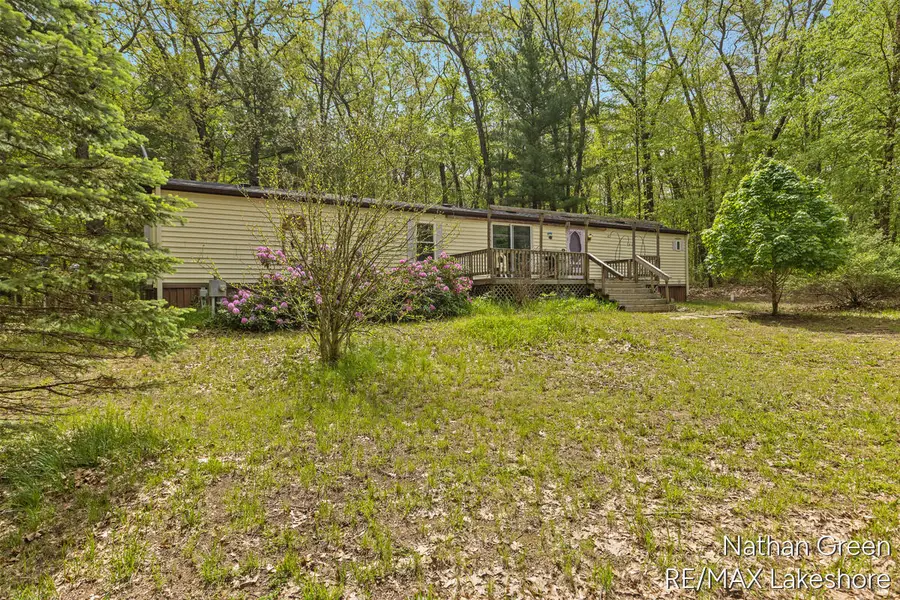 957 Maple Street, Pullman, MI 49450 - #3