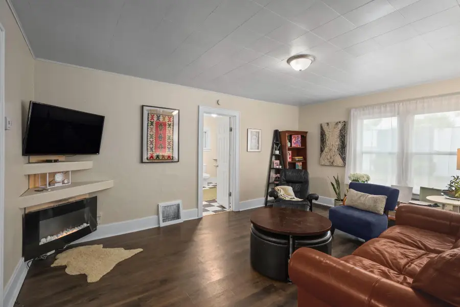 1294 E Apple Avenue, Muskegon, MI 49442 - #3