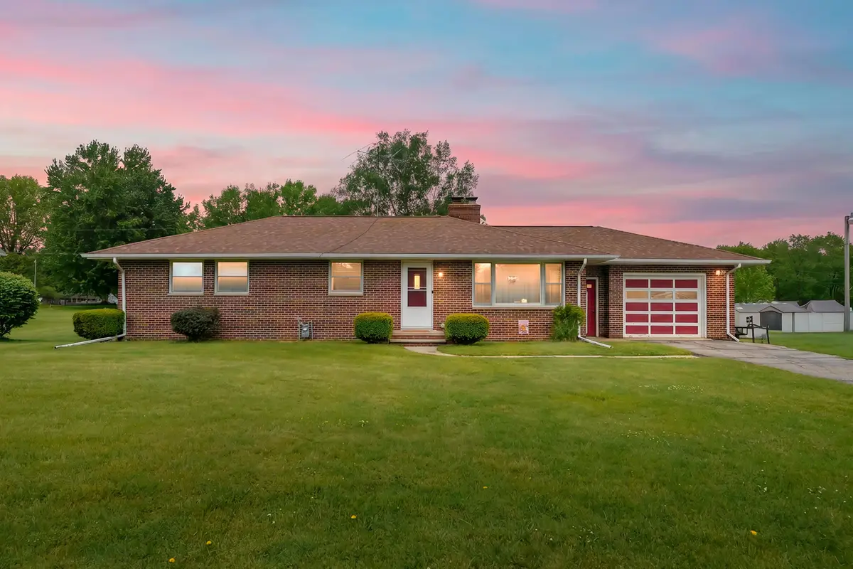 407 E Van Buren Street, Gobles, MI 49055 - #1