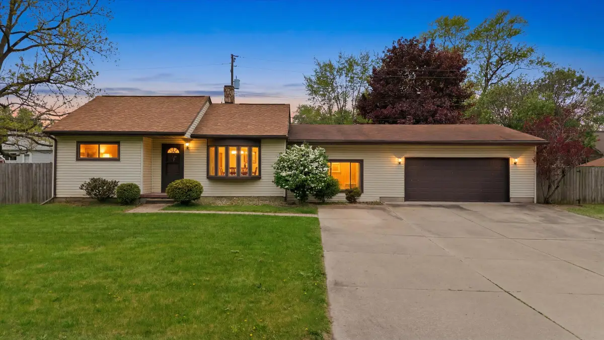 3350 Pearl Drive, Monroe, MI 48162 - #1