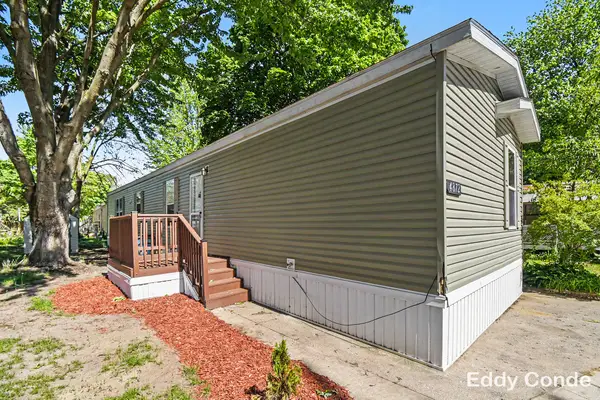 4872 Pamela Avenue Se, Grand Rapids, MI 49548