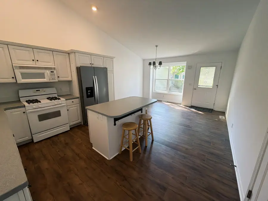 1440 Woodlawn Cmns #10, Grand Haven, MI 49417 - #2