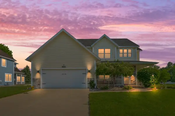 2106 Halsted Drive, Stevensville, MI 49127