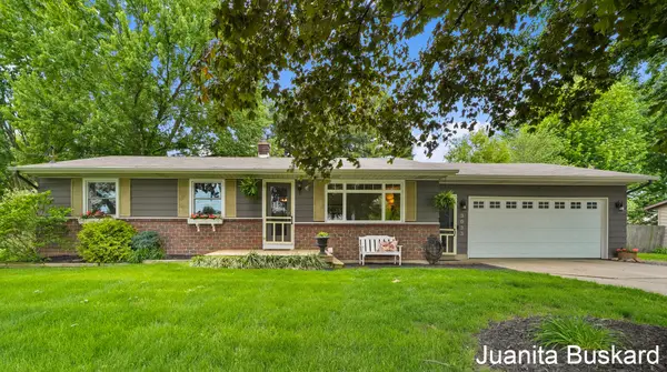 3033 New Holland Street, Hudsonville, MI 49426