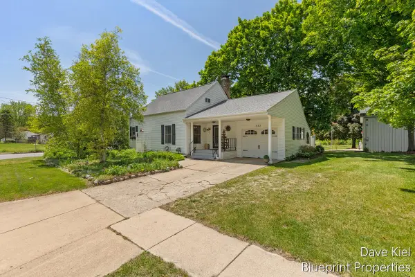 312 Russell Street, Middleville, MI 49333