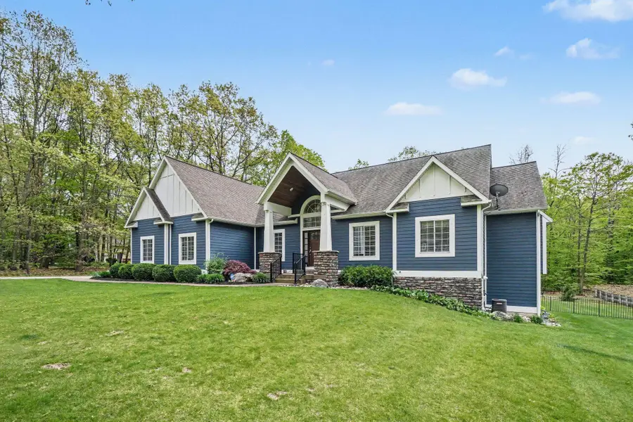 4895 Terravita Drive, Whitehall, MI 49461 - #2