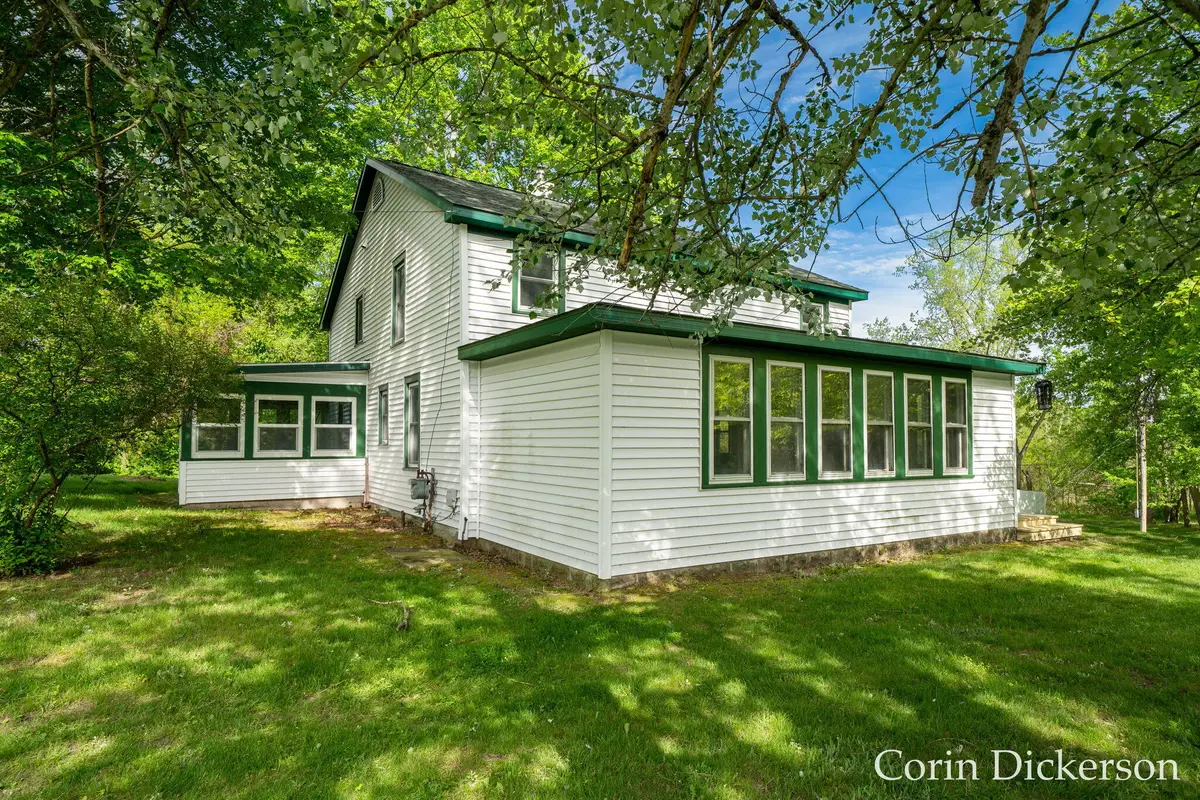 10860 Douglas Avenue, Plainwell, MI 49080 - #1