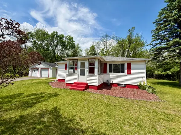 1 Lo Presto Avenue, Hillsdale, MI 49242