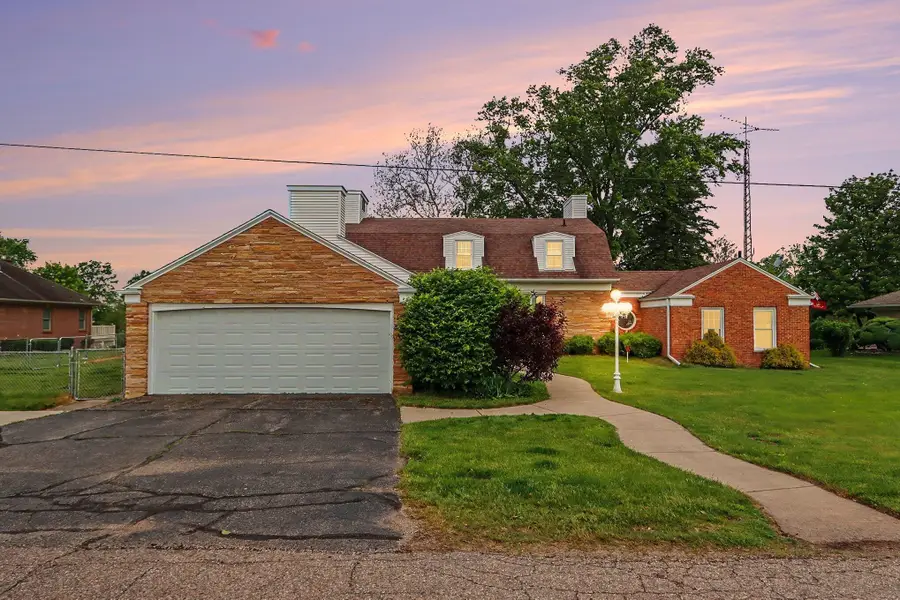 140 Meadowwood Court, Decatur, MI 49045 - #2