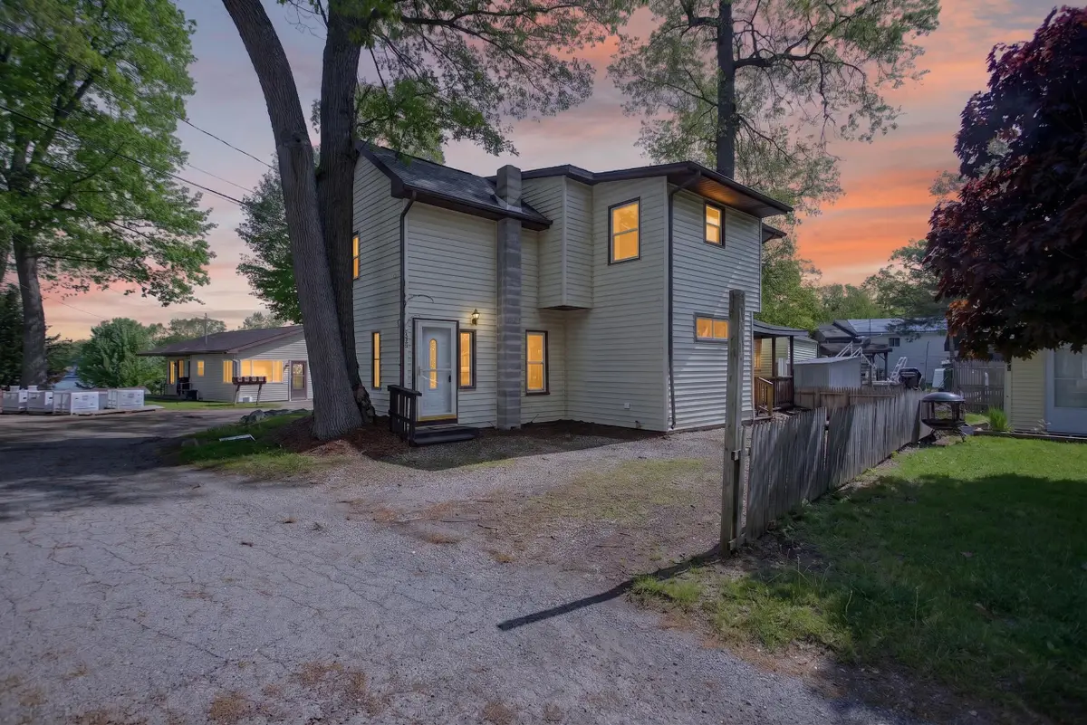 1651 Tennis Court Court, Pleasant Lake, MI 49272 - #1