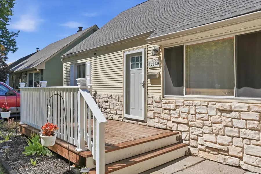 12280 Syracuse Street, Taylor, MI 48180 - #3