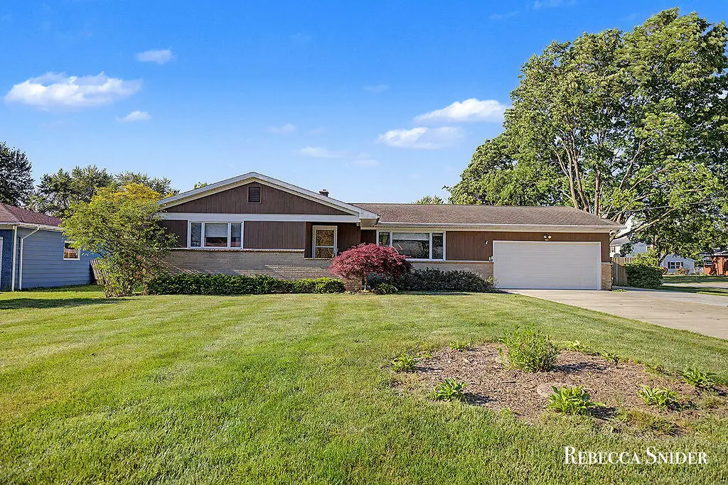 424 Andover Street Se, Kentwood, MI 49548 - #1