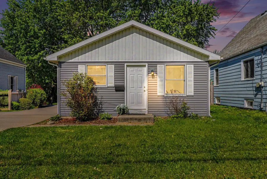 2051 Michael Avenue Sw, Wyoming, MI 49509 - #2