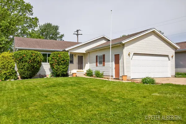 461 Macomb Avenue Nw, Grand Rapids, MI 49534