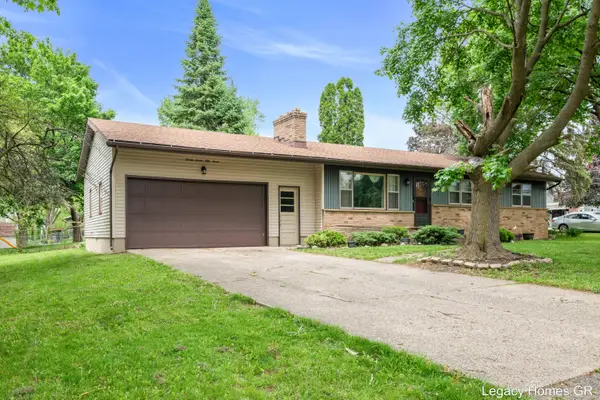 2757 Vassar Drive Se, Grand Rapids, MI 49506