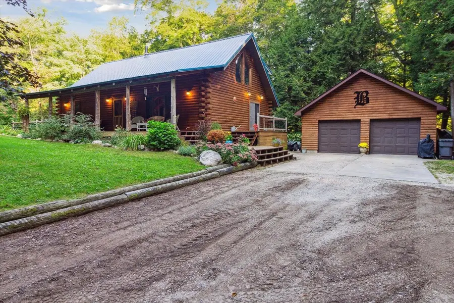 3355 16th Street, Fremont, MI 49412 - #2