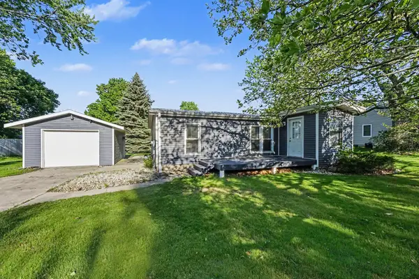 611 Connie Avenue, Fremont, MI 49412