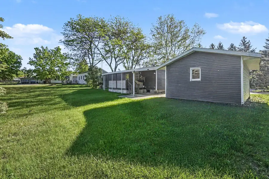611 Connie Avenue, Fremont, MI 49412 - #3