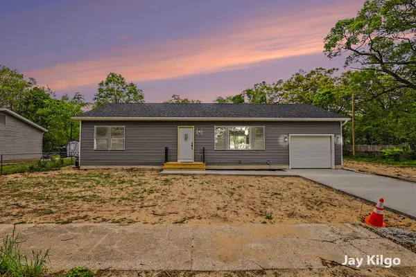 1284 James Avenue, Muskegon, MI 49442